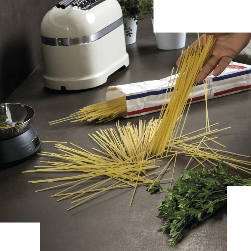 Tyles carrelages céramiques aspect métal plan de travail de cuisine